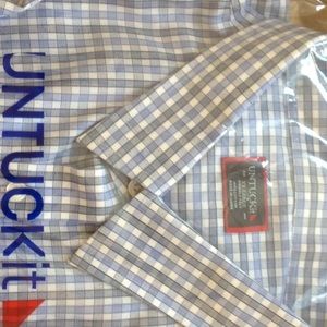 Untuckit XXL shirt  reg short sleeve. Never worn.